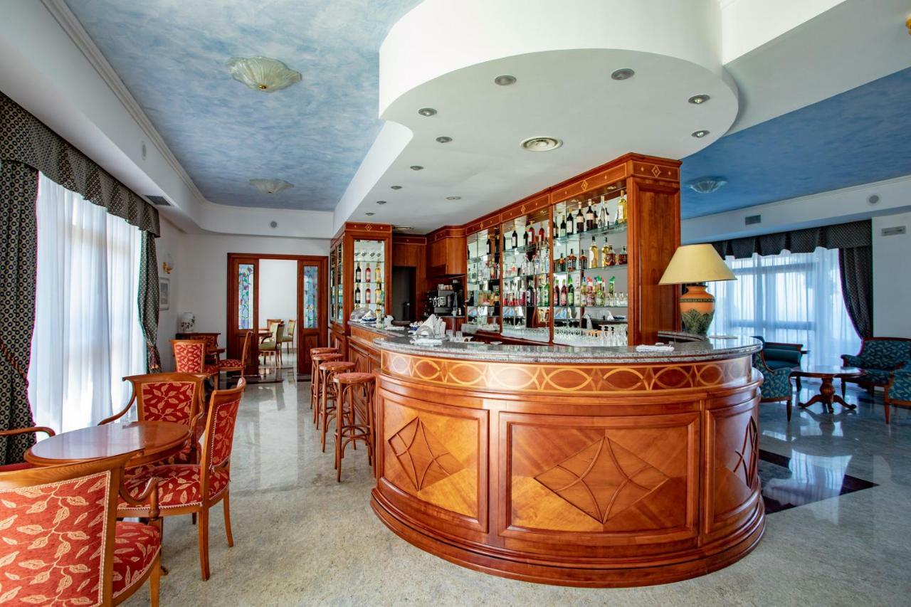 Hotel La Castellana Belvedere Marittimo Exterior photo